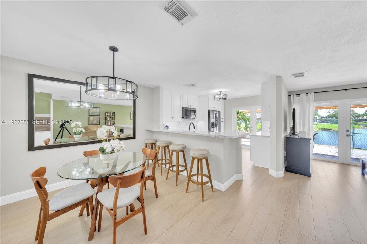 CONTINENTAL HOMES TOWNHOU - Residential