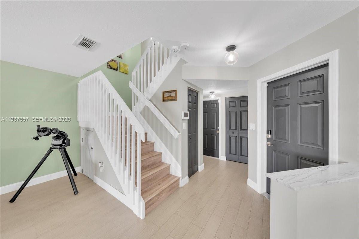 CONTINENTAL HOMES TOWNHOU - Residential