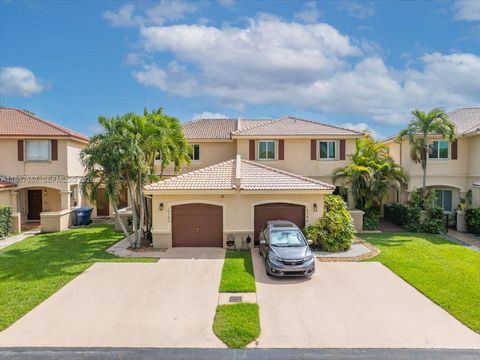 Photo of 16382 SW 75th St, Miami, FL 33193 (MLS # A11987657)