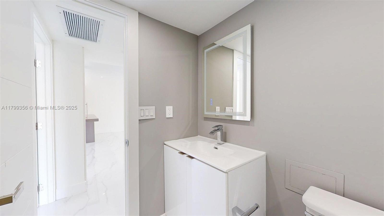 AVENTURA ELDORADO CONDO - Residential