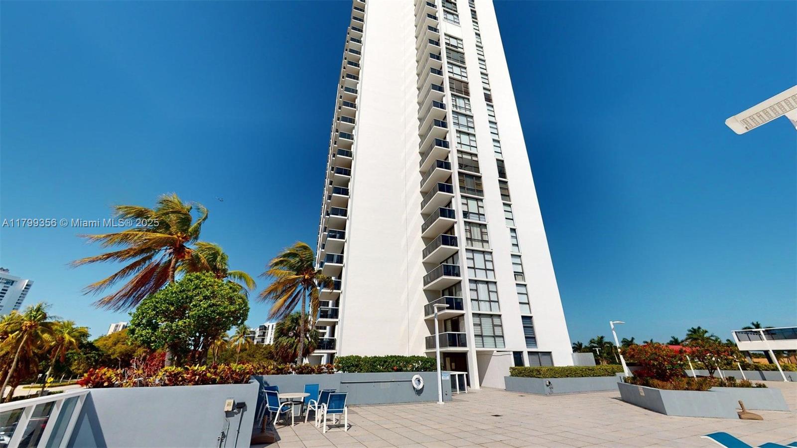 AVENTURA ELDORADO CONDO - Residential