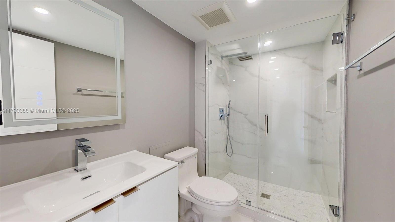 AVENTURA ELDORADO CONDO - Residential