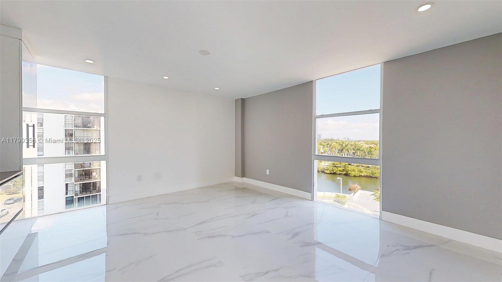 AVENTURA ELDORADO CONDO - Residential