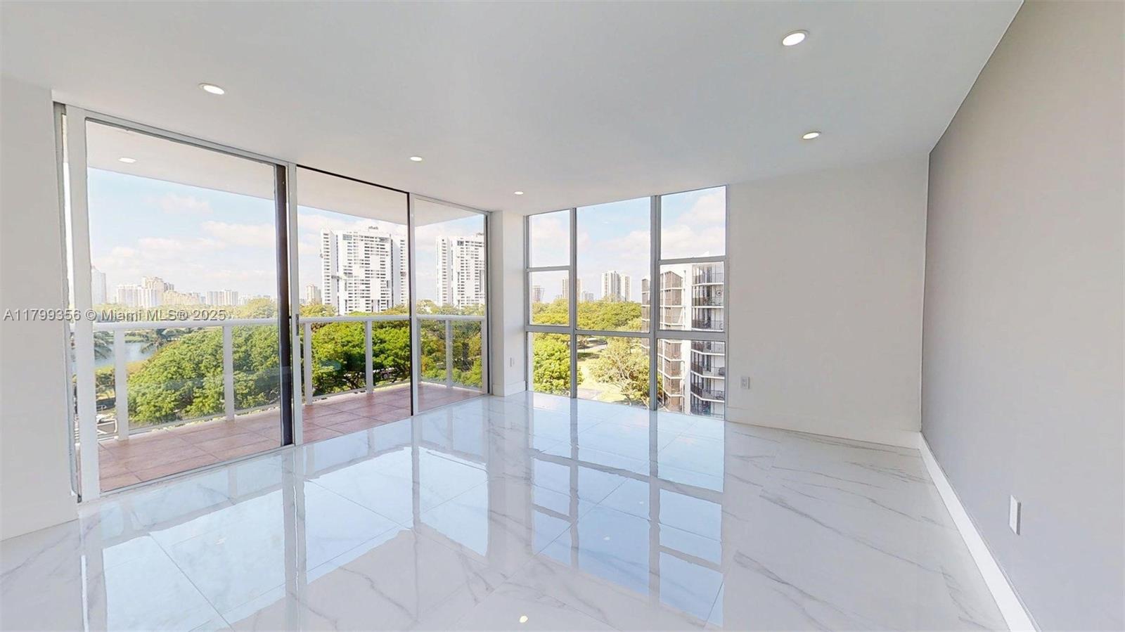 AVENTURA ELDORADO CONDO - Residential