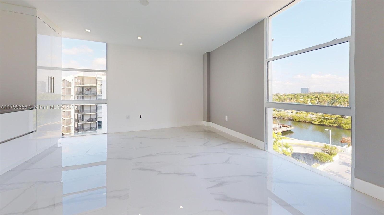 AVENTURA ELDORADO CONDO - Residential