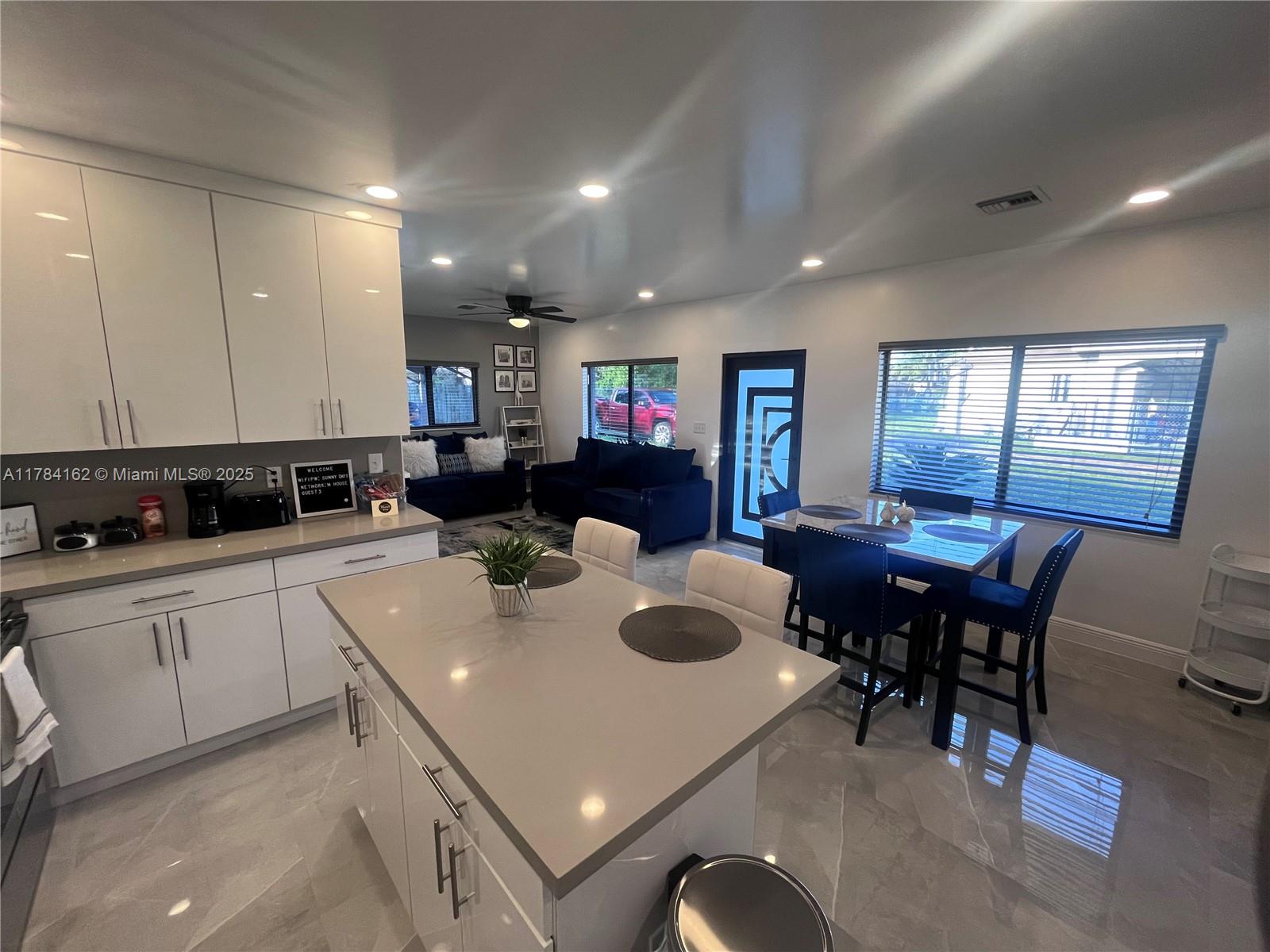 2048 NW 99th Ter 2048