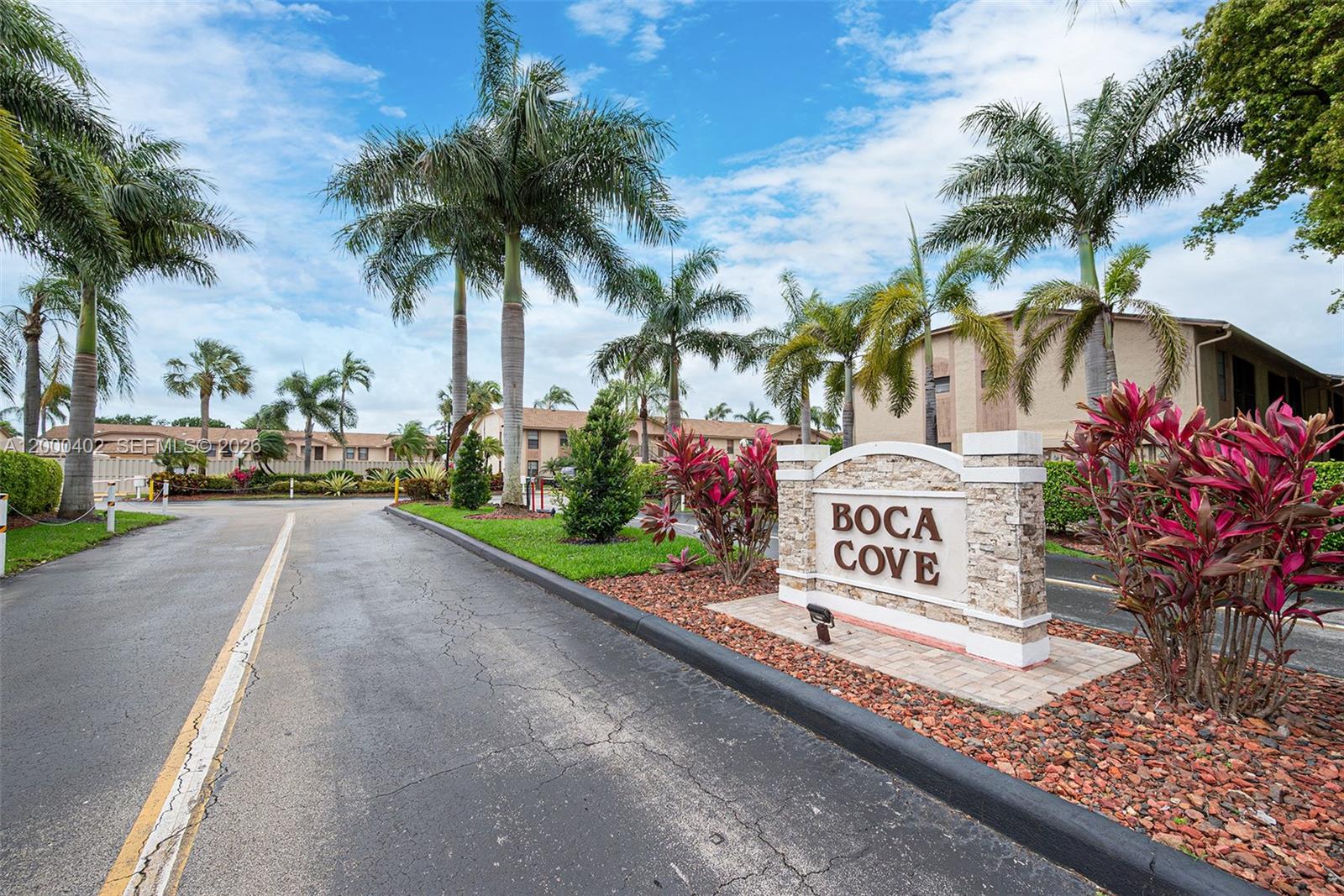 BOCA COVE CONDO - Residential