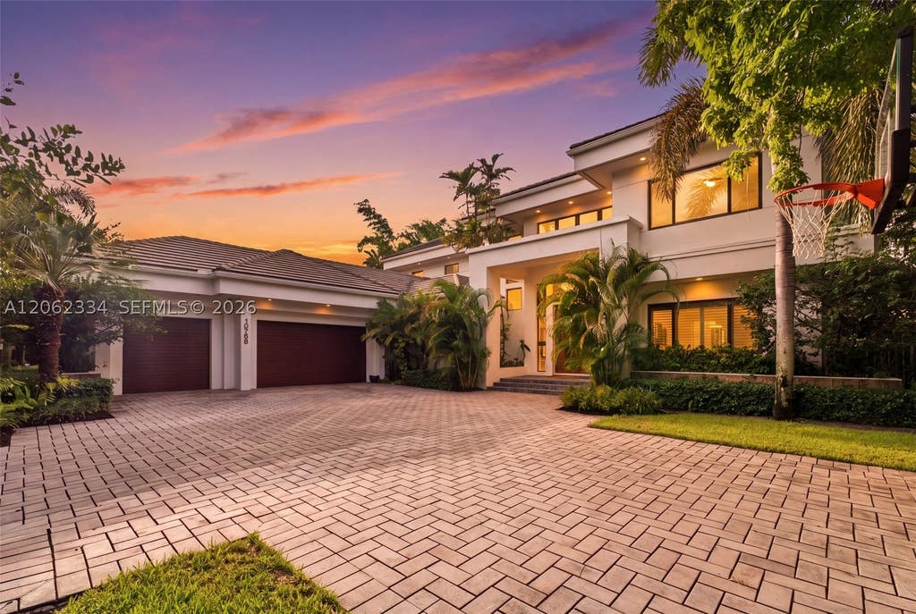 Photo of 10708 Indian Trl, Cooper City, FL 33328 (MLS # A12062334)