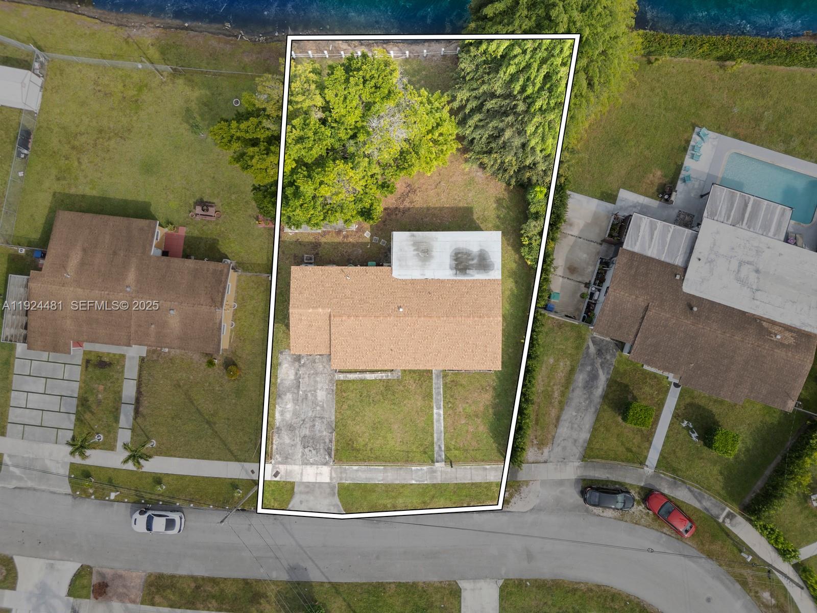 CAROL CITY GDNS 1ST ADDN - Residential