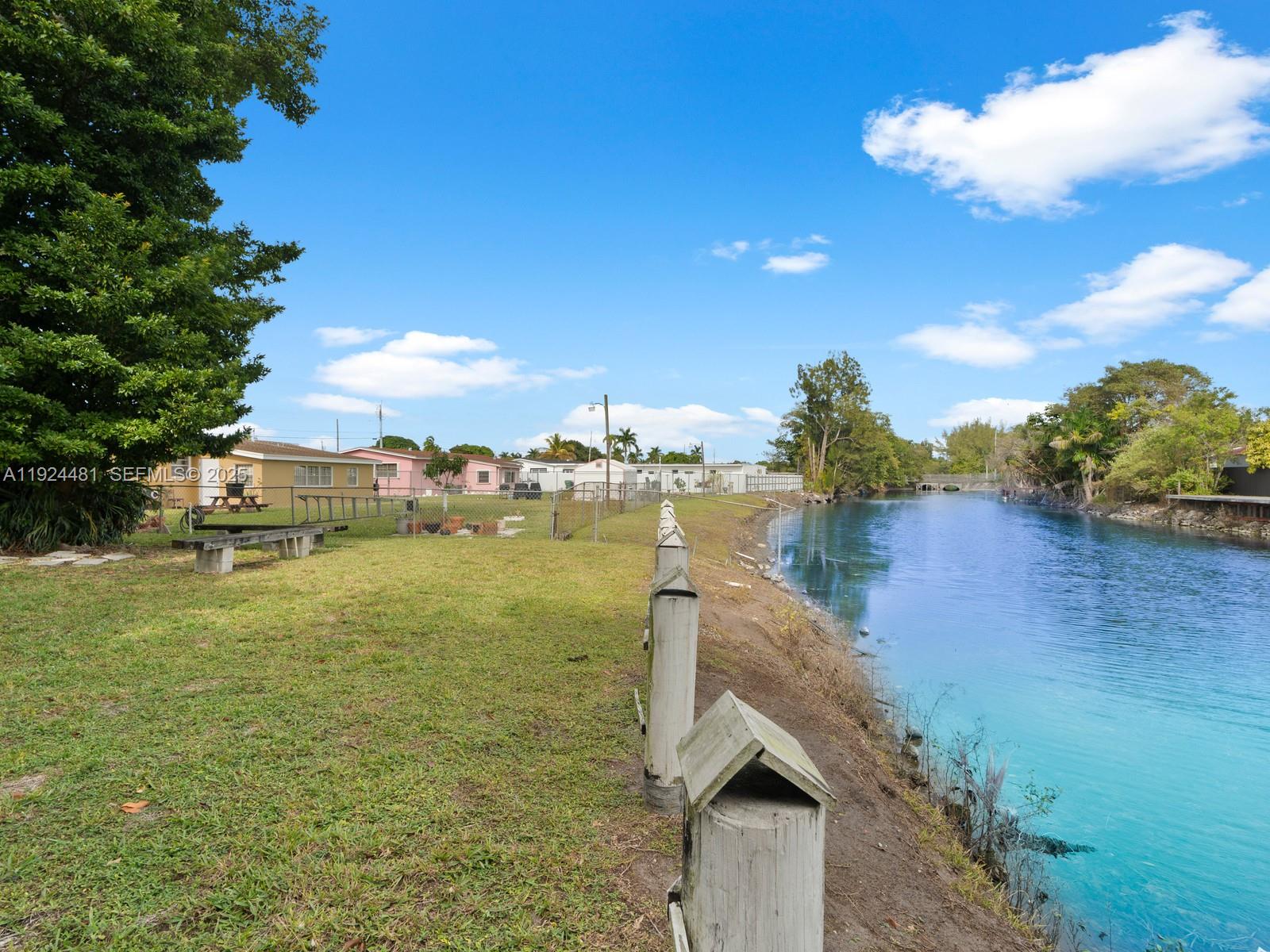 CAROL CITY GDNS 1ST ADDN - Residential