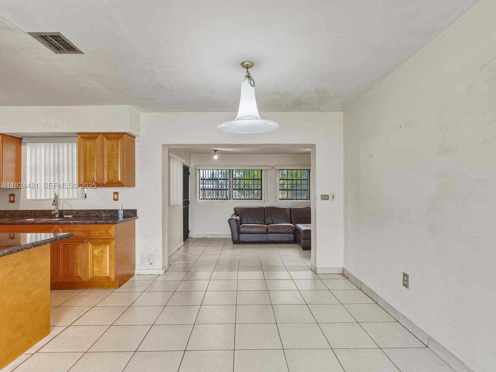 CAROL CITY GDNS 1ST ADDN - Residential