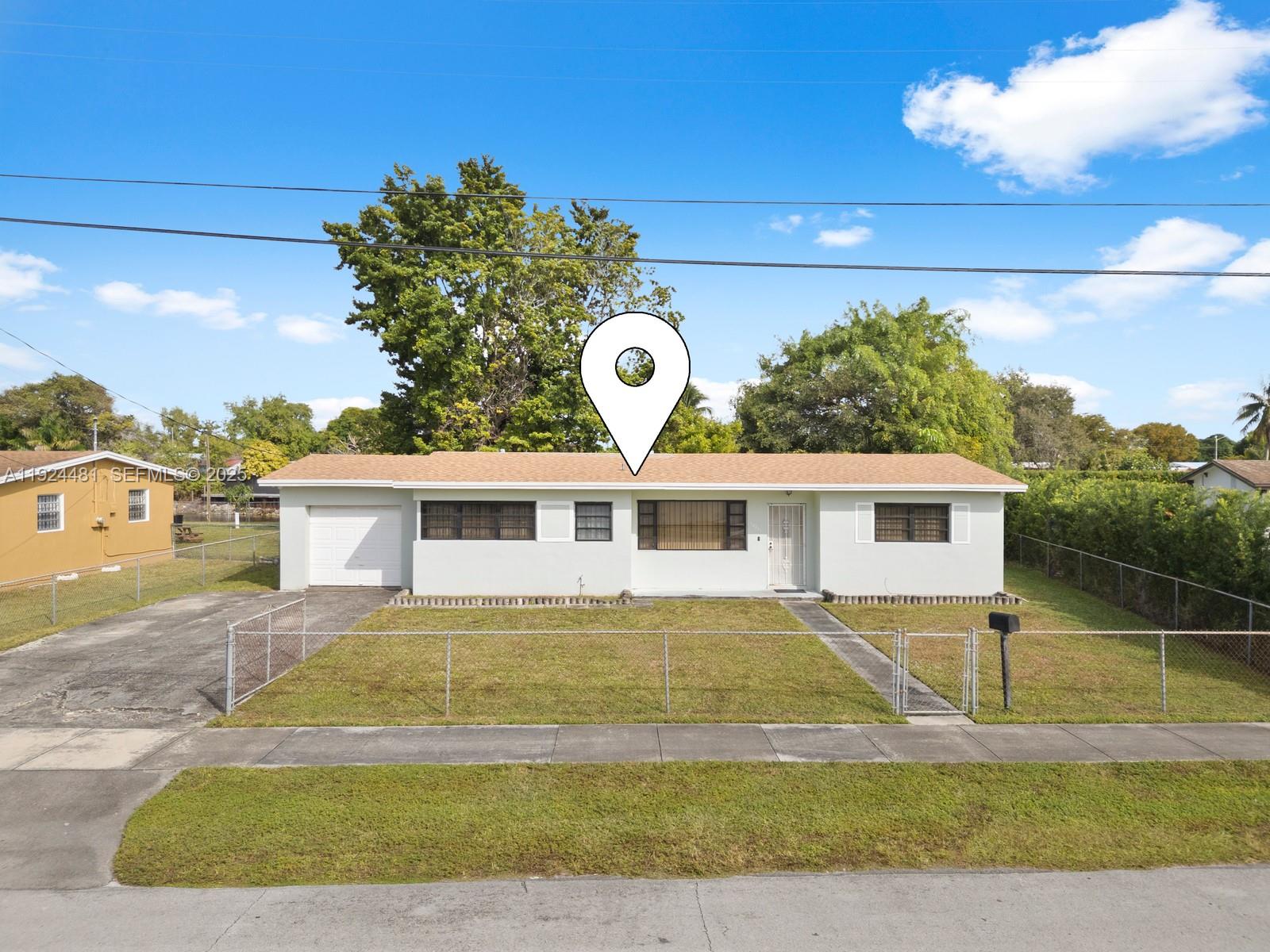 CAROL CITY GDNS 1ST ADDN - Residential