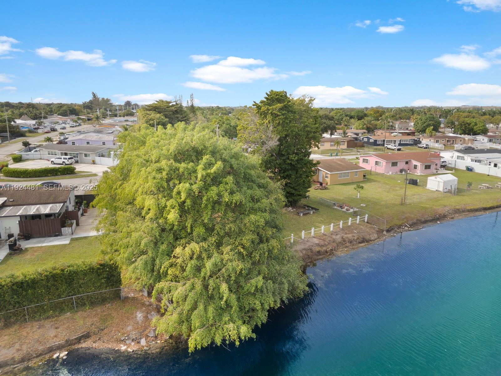 CAROL CITY GDNS 1ST ADDN - Residential