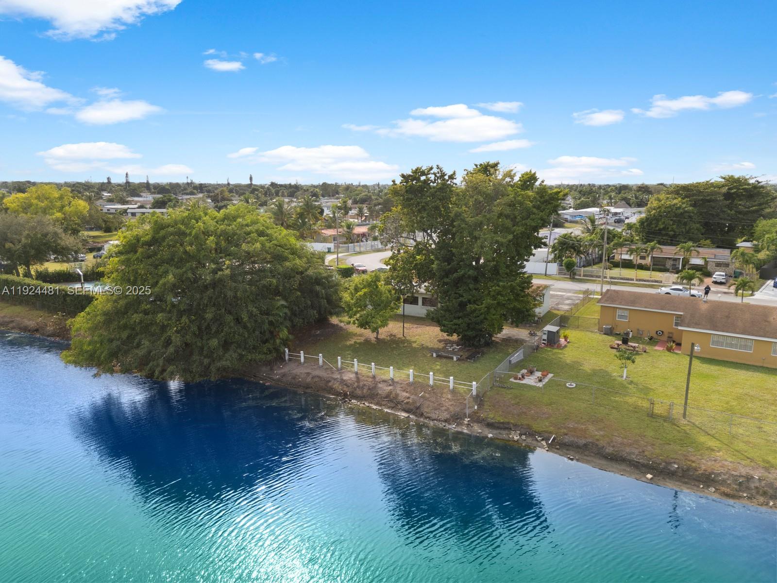 CAROL CITY GDNS 1ST ADDN - Residential