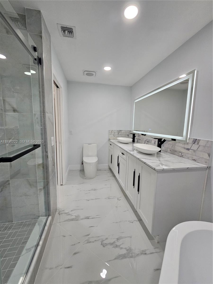 PGA RESORT COMMUNITY 3 - Residential Lease