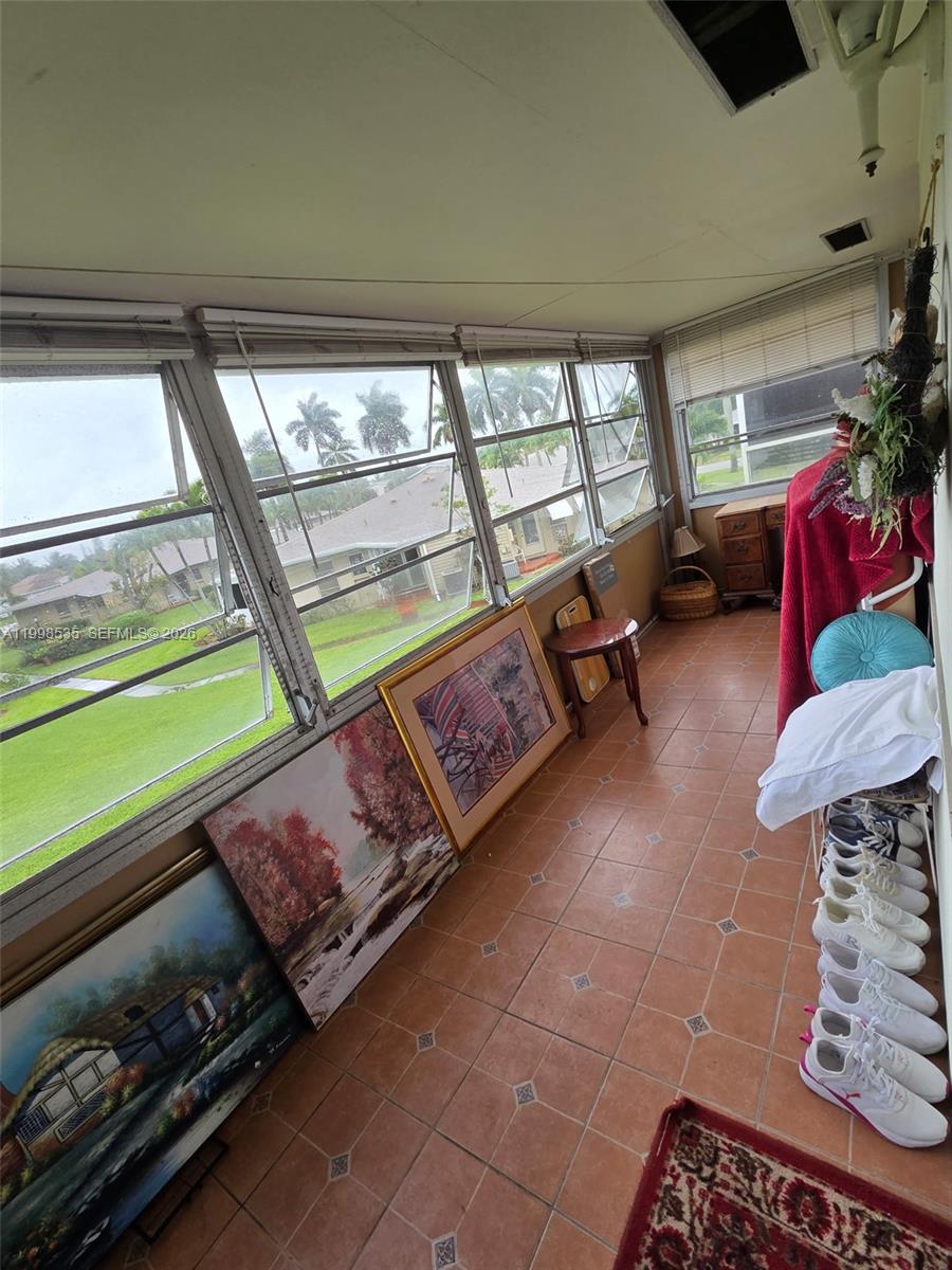 FOUR SEA SUNS CONDO - Residential