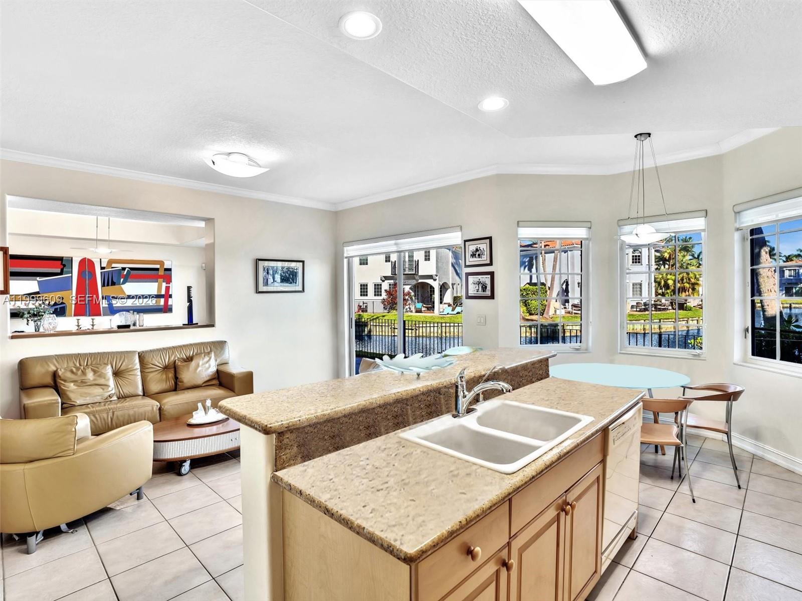 AVENTURA LAKES PHASE 1 - Residential