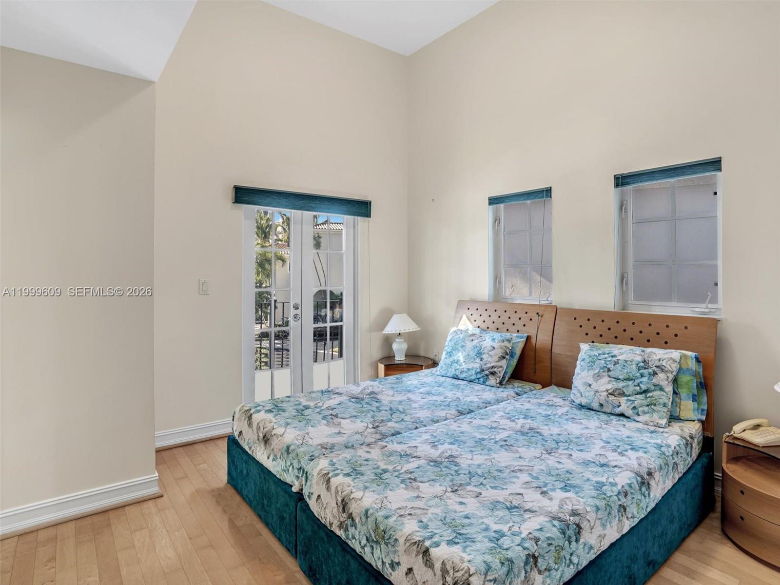 AVENTURA LAKES PHASE 1 - Residential