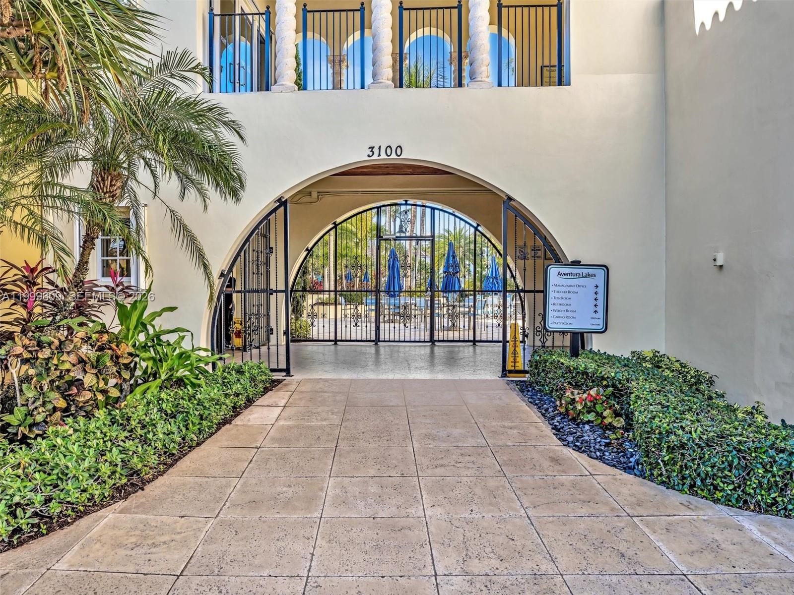 AVENTURA LAKES PHASE 1 - Residential