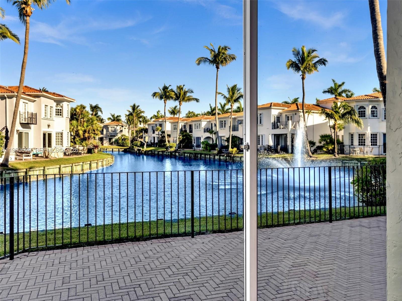 AVENTURA LAKES PHASE 1 - Residential