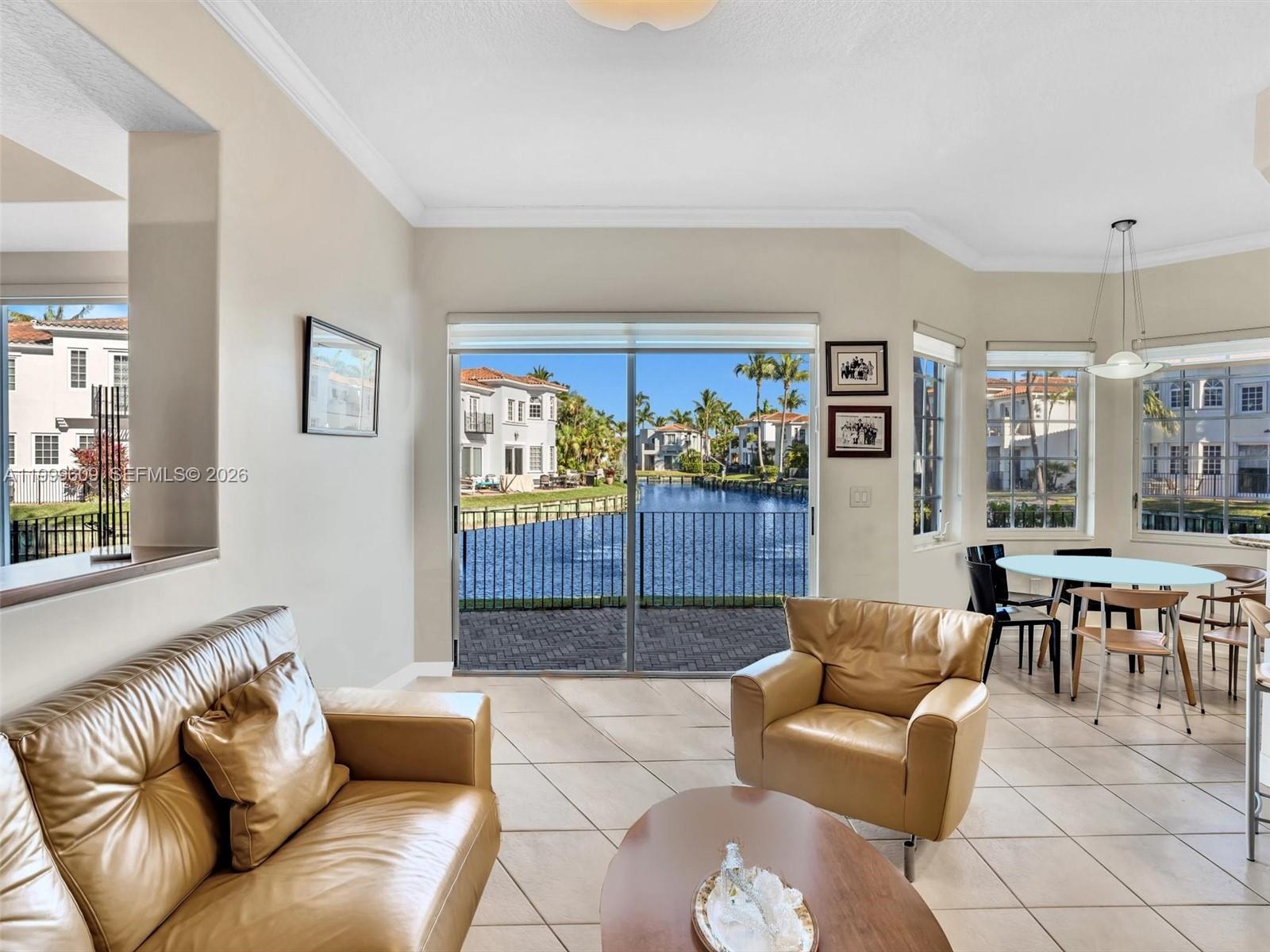 AVENTURA LAKES PHASE 1 - Residential