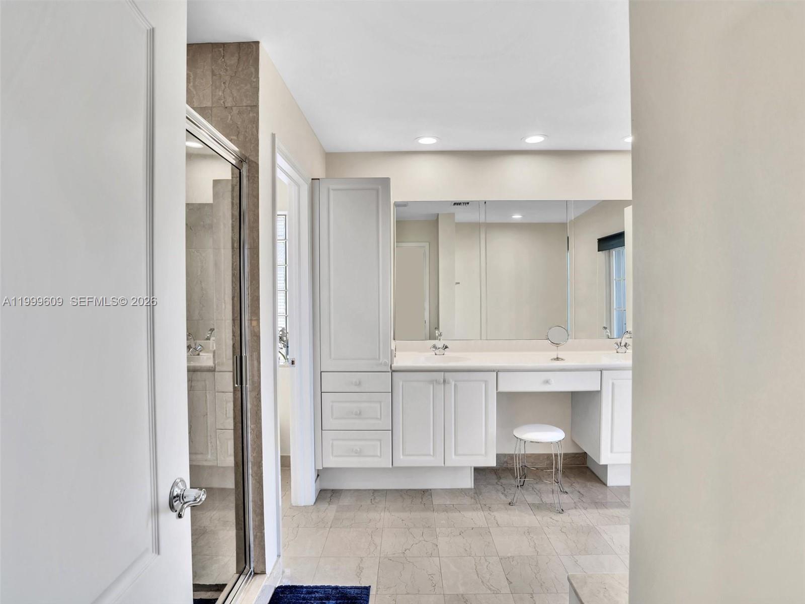 AVENTURA LAKES PHASE 1 - Residential