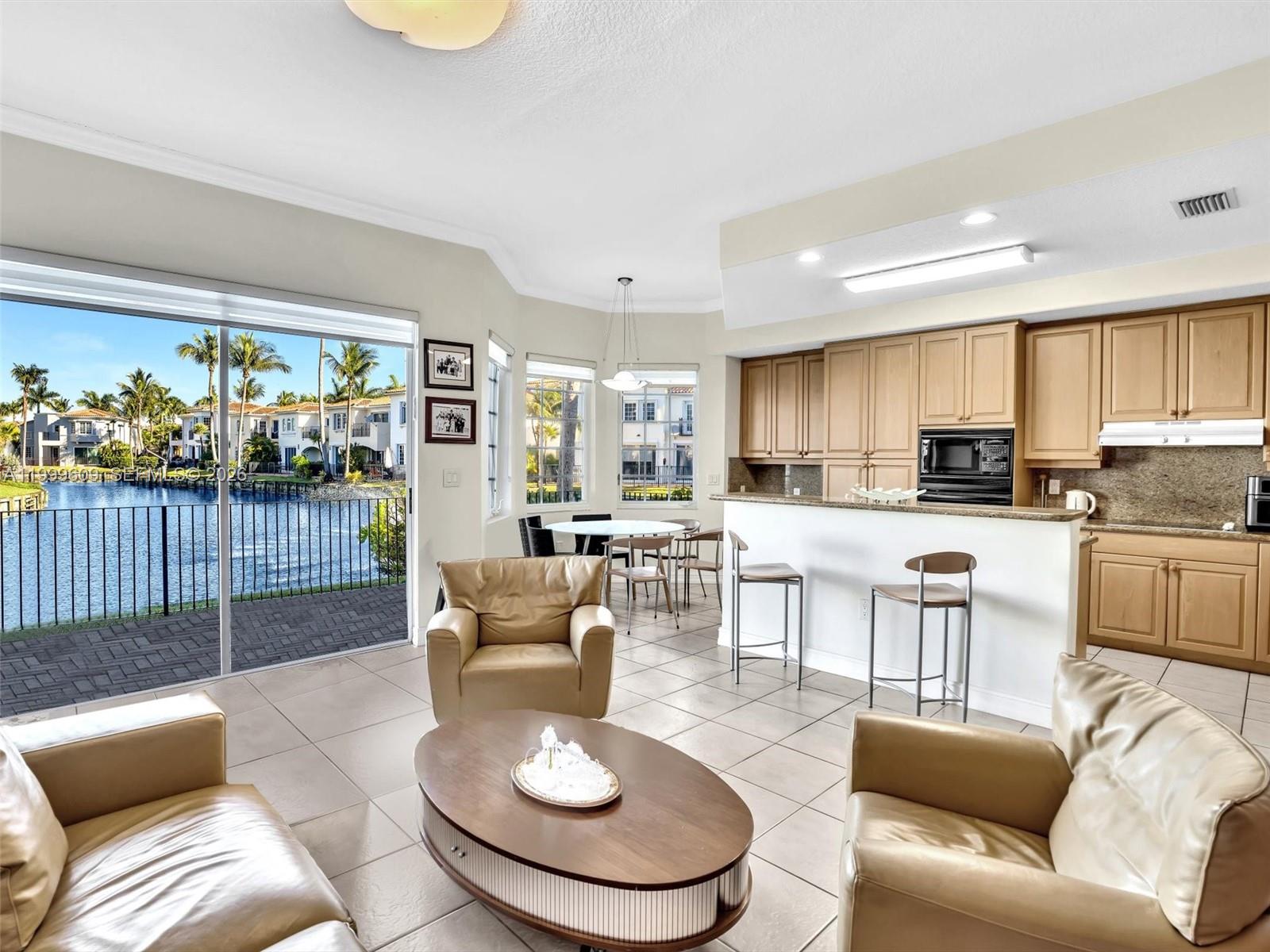 AVENTURA LAKES PHASE 1 - Residential