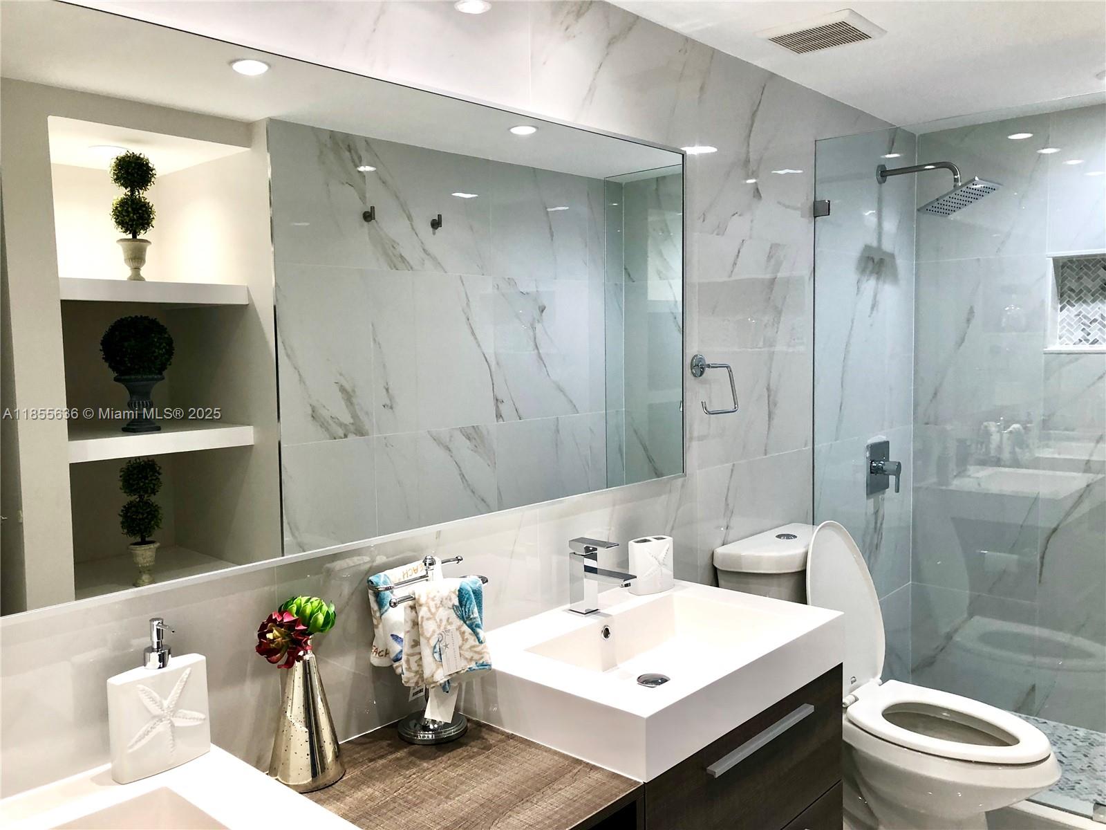 THE YACHT CLUB AT AVENTUR - Residential Lease