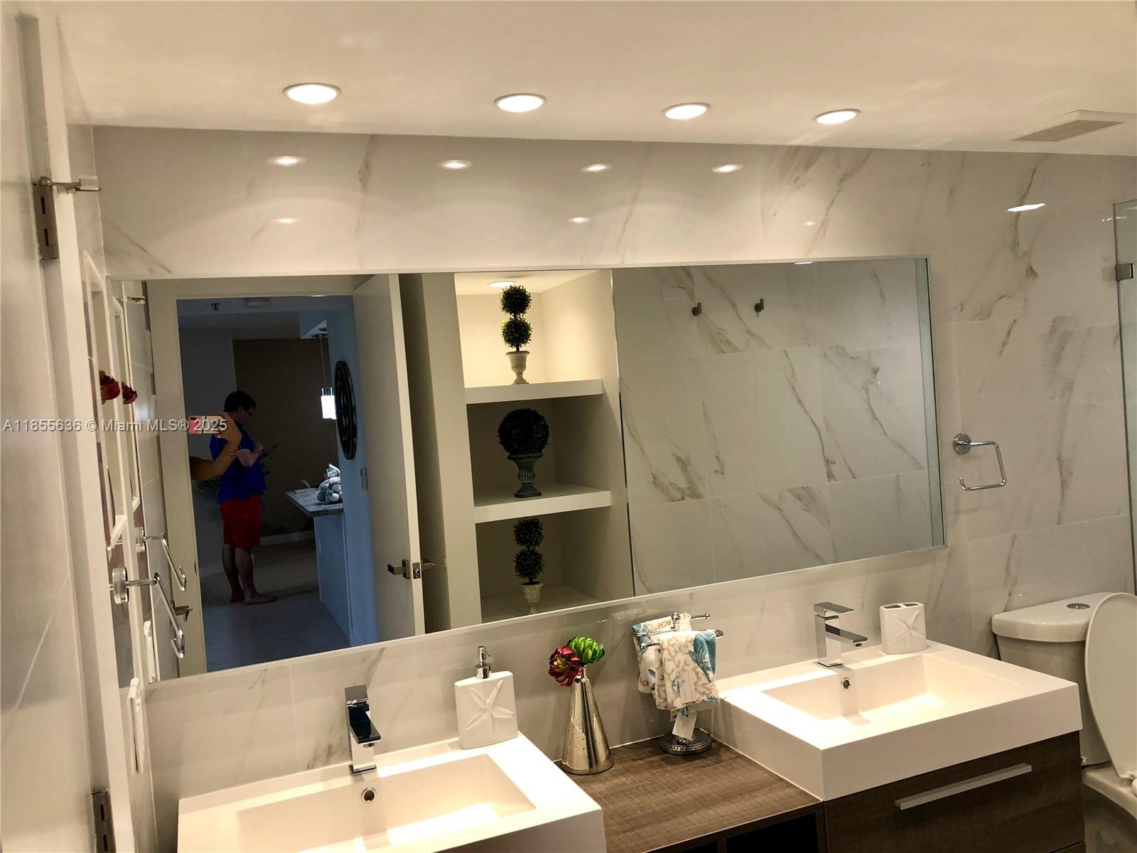 THE YACHT CLUB AT AVENTUR - Residential Lease