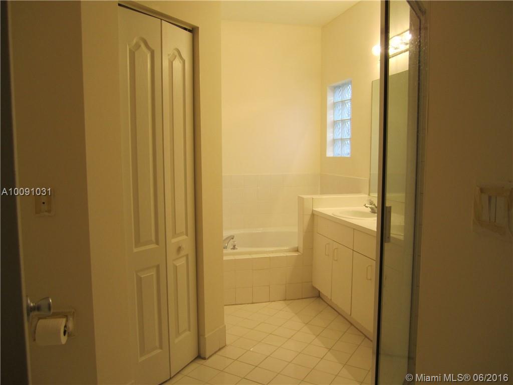 Costa Verde Sec 02 - Residential Lease