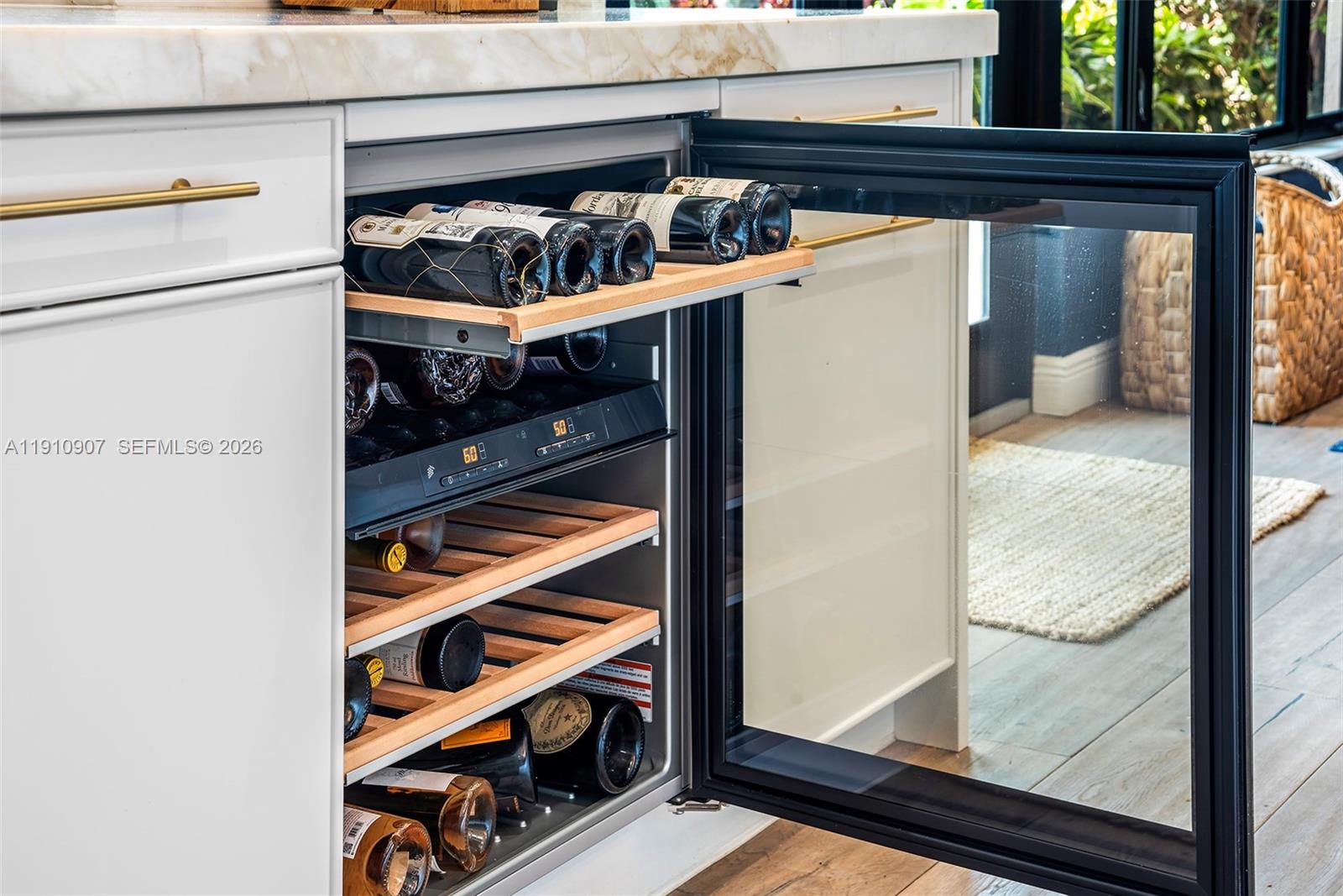 EASTERN SHORES 1ST ADDN - Residential