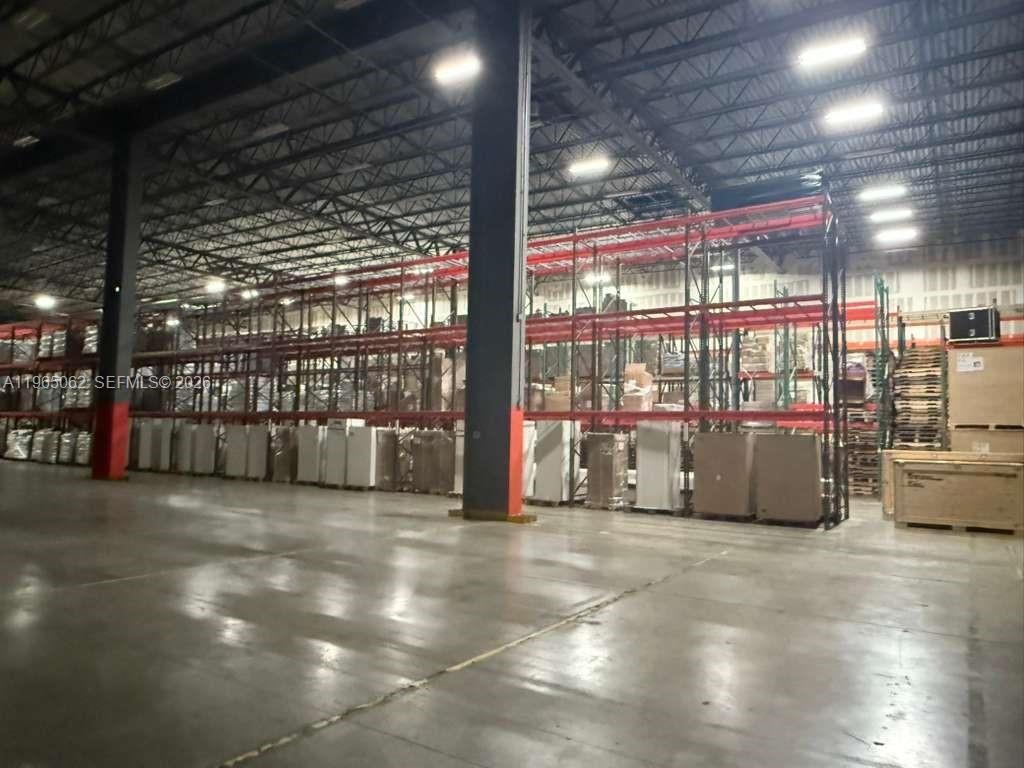 11401 NW 134th St 104-106