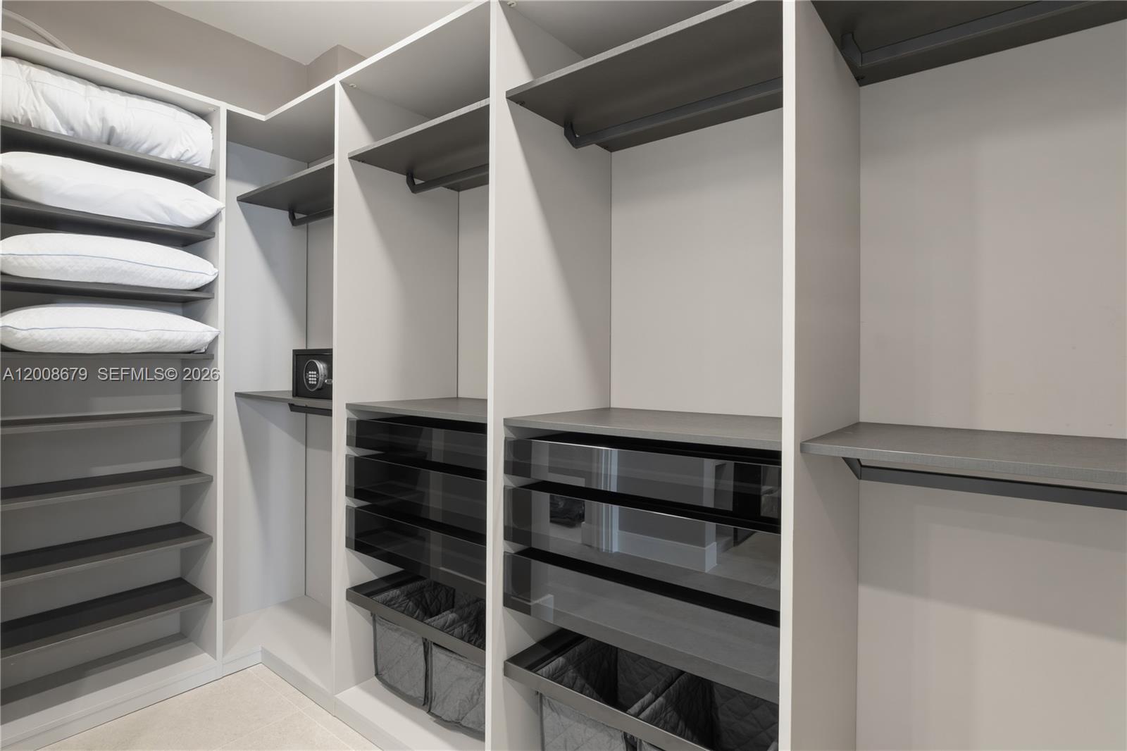 ACQUALINA OCEAN RESIDENCE - Residential