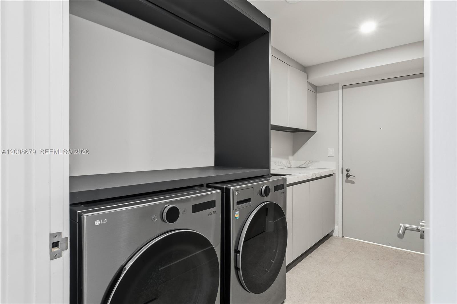 ACQUALINA OCEAN RESIDENCE - Residential