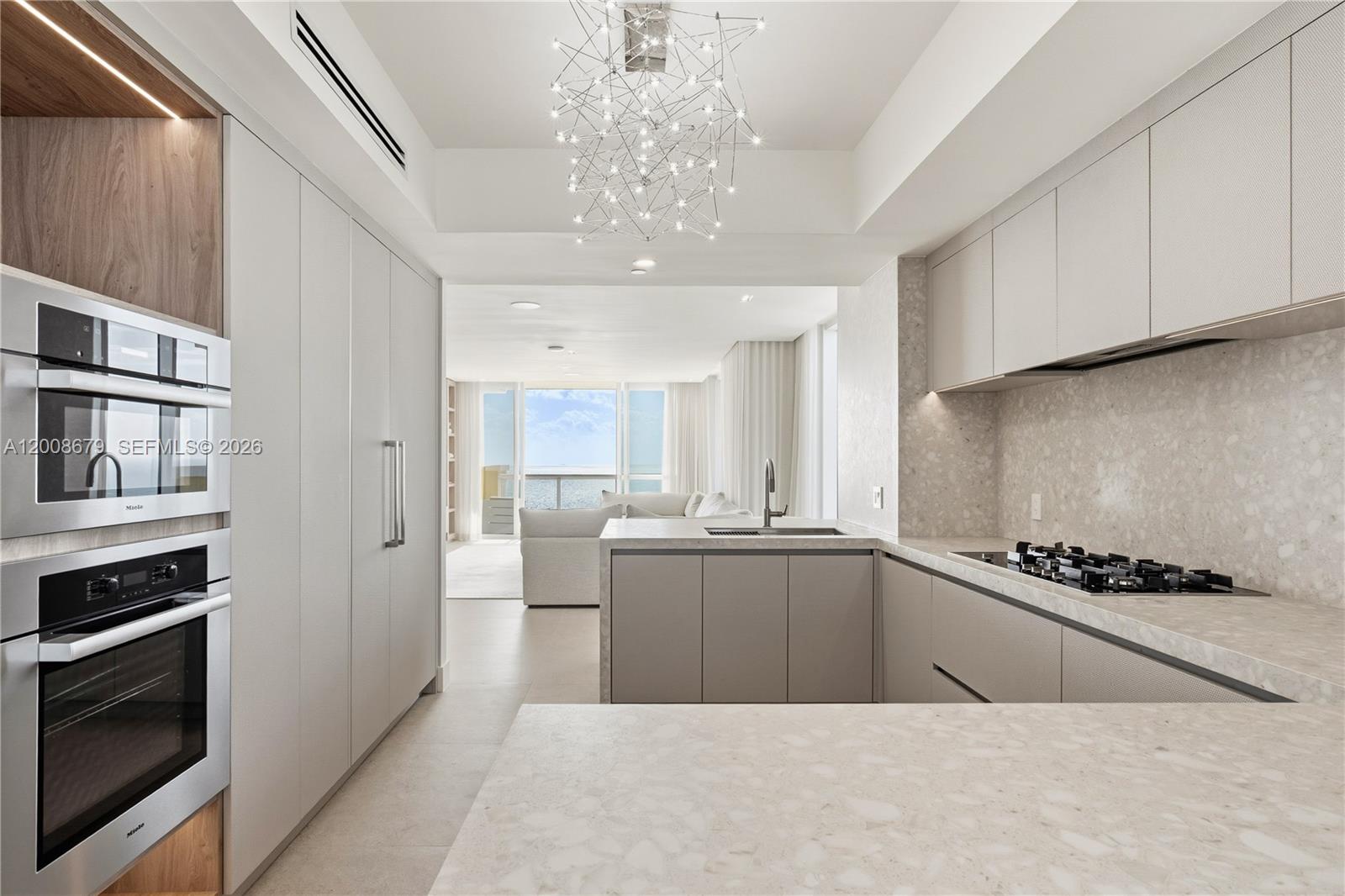 ACQUALINA OCEAN RESIDENCE - Residential