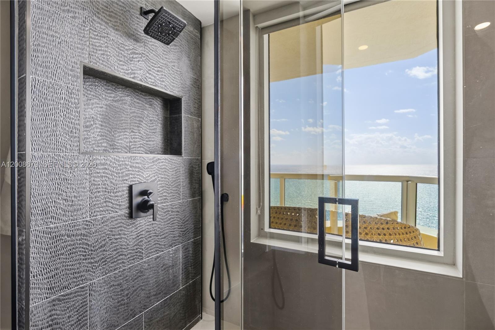 ACQUALINA OCEAN RESIDENCE - Residential