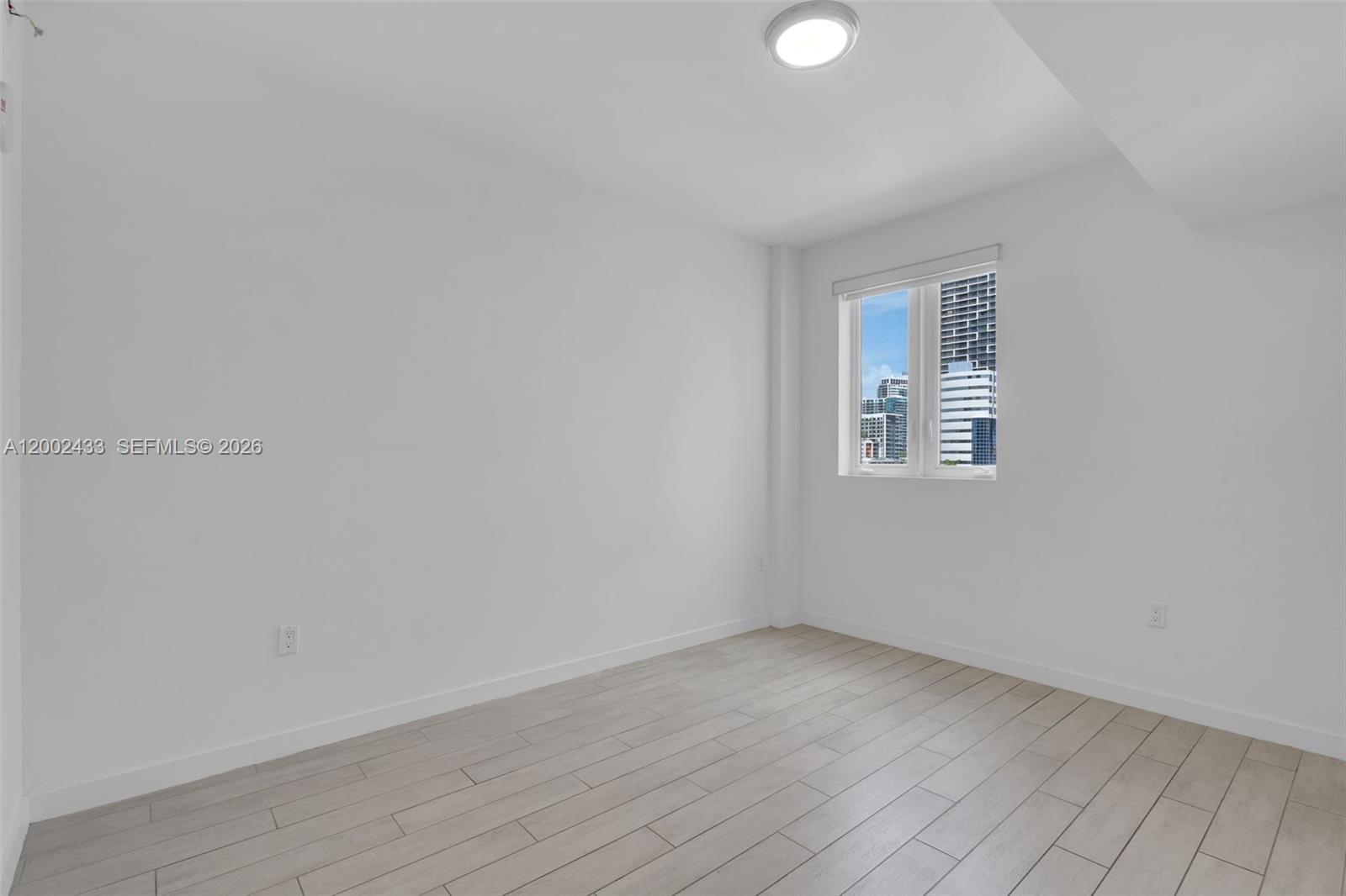 26 EDGEWATER CONDO - Residential Lease