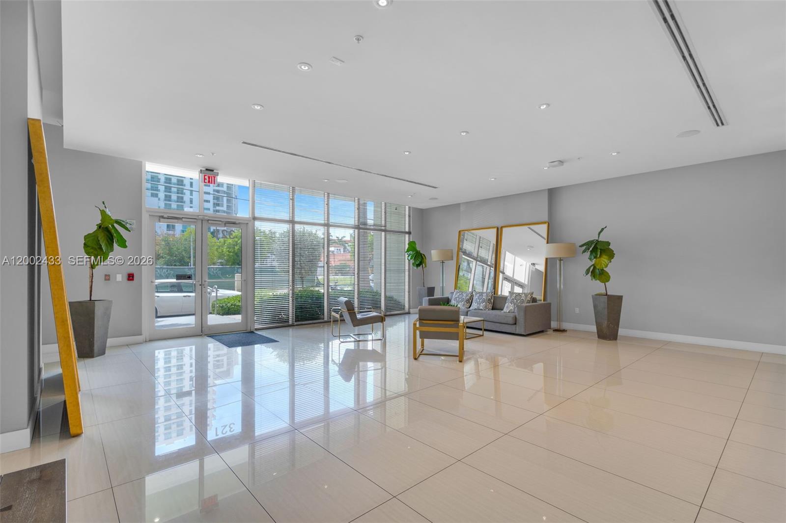 26 EDGEWATER CONDO - Residential Lease