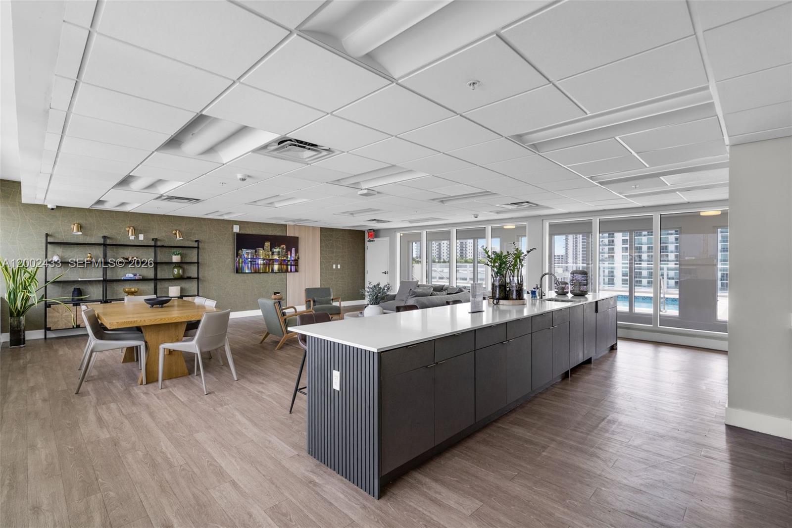 26 EDGEWATER CONDO - Residential Lease