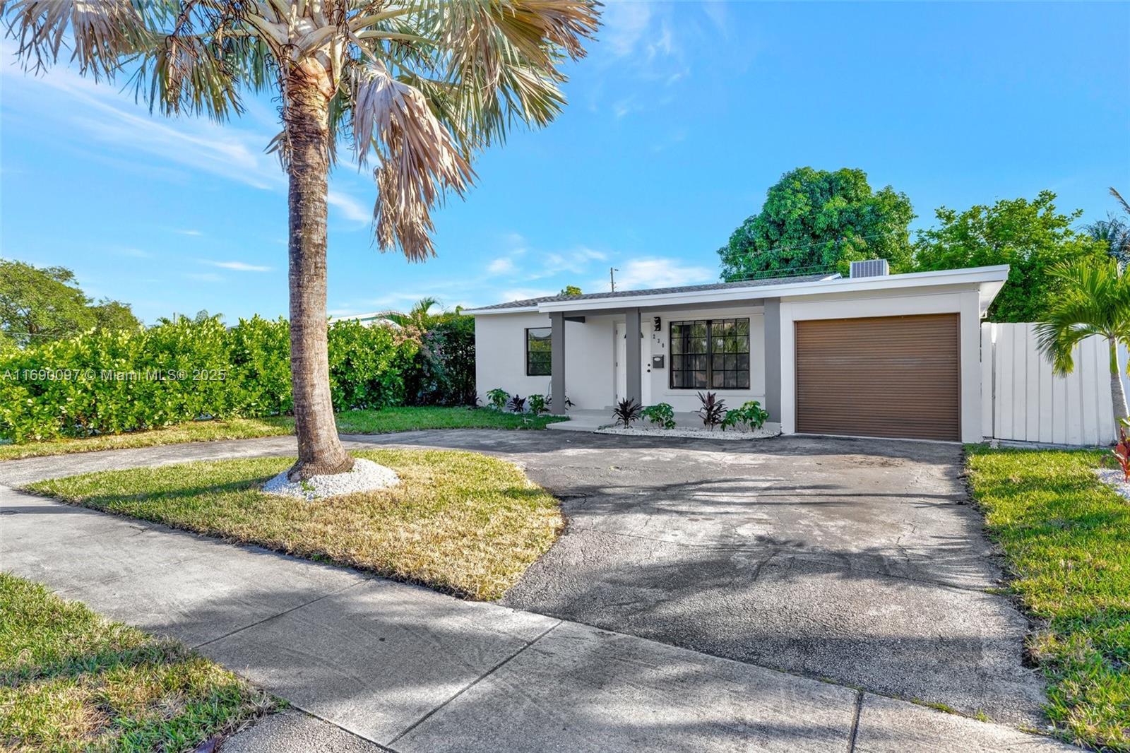 NORTH ANDREWS TERRACE - Residential