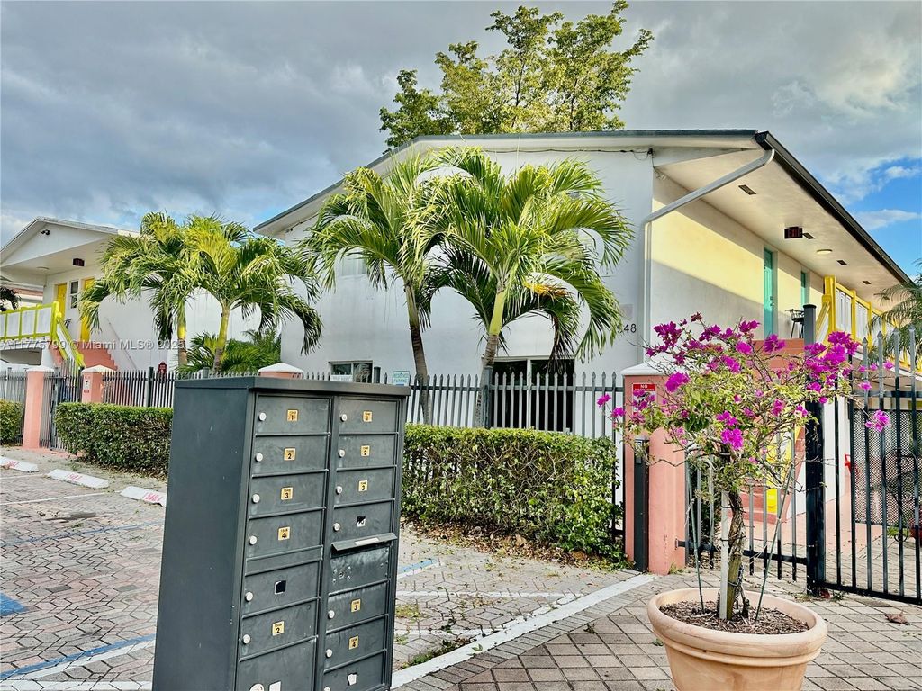 Photo of 1548 SW 5th Pl #2B, Fort Lauderdale, FL 33312 (MLS # A11775799)