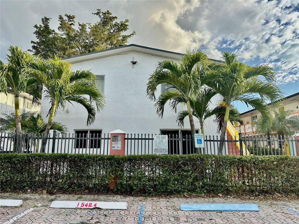 Photo of 1548 SW 5th Pl #2B, Fort Lauderdale, FL 33312 (MLS # A11775799)