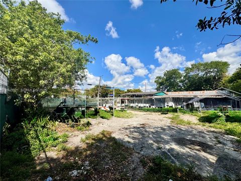 6501 NW 7th Ave Miami FL 33150