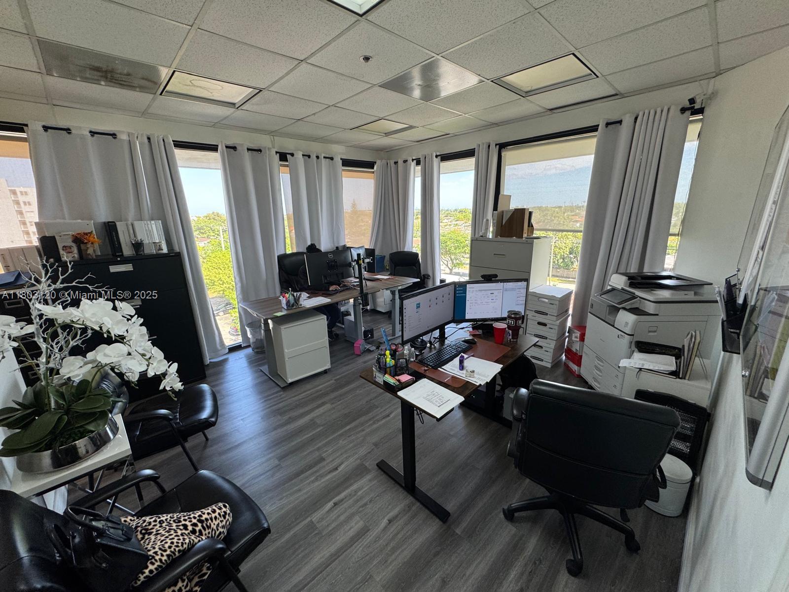 900 W 49th St Suite 314
