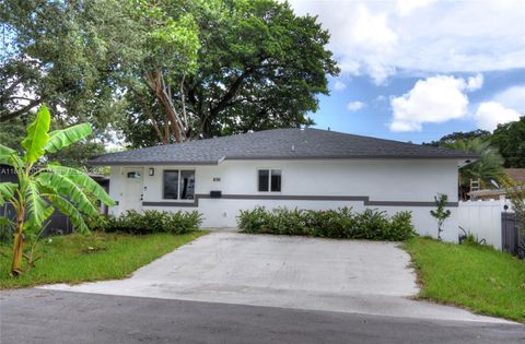 Photo of 830 NW 19th Ter, Fort Lauderdale, FL 33311 (MLS # A11884730)