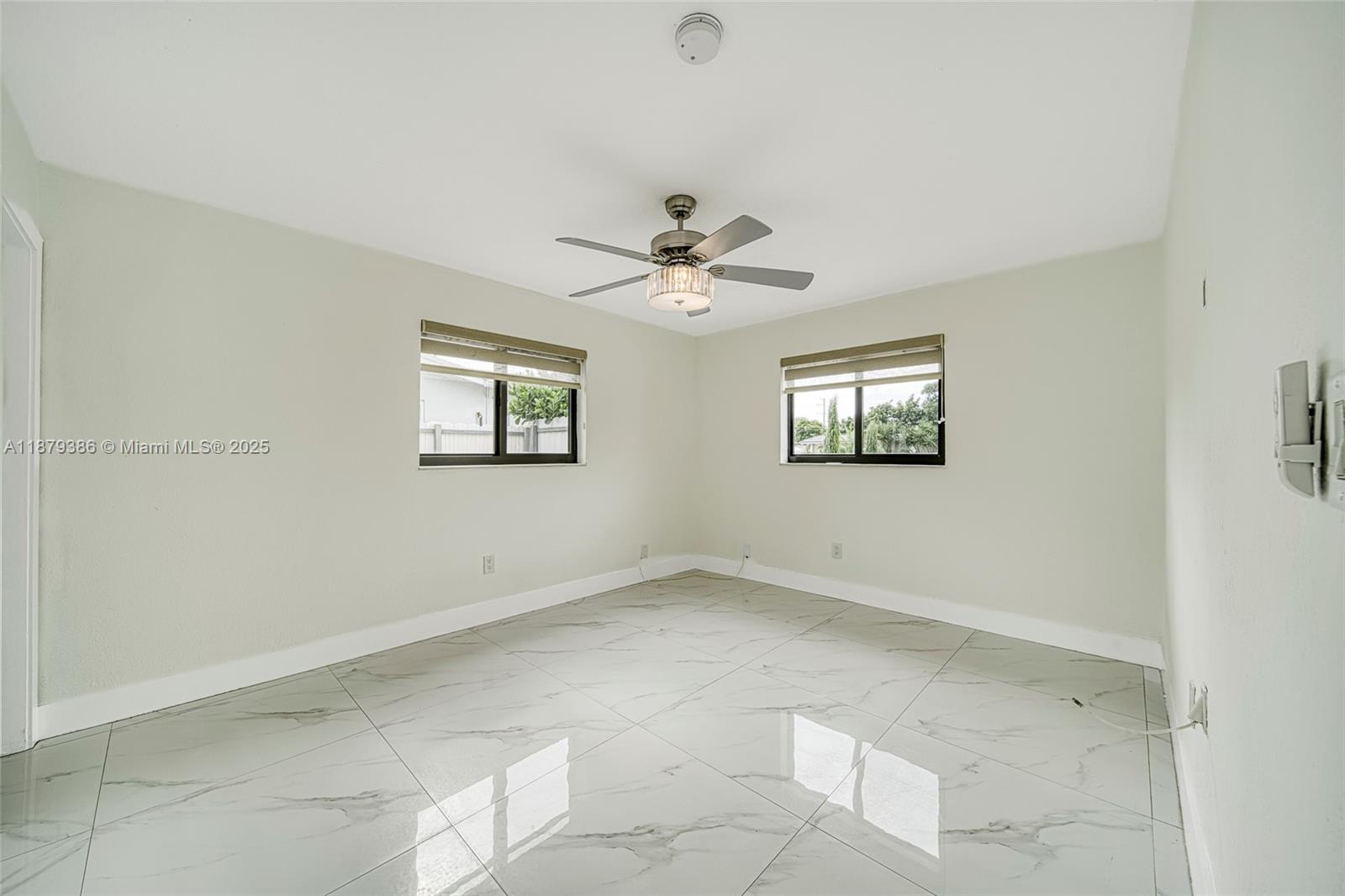 DRIFTWOOD PLAZA ADD - Residential Lease