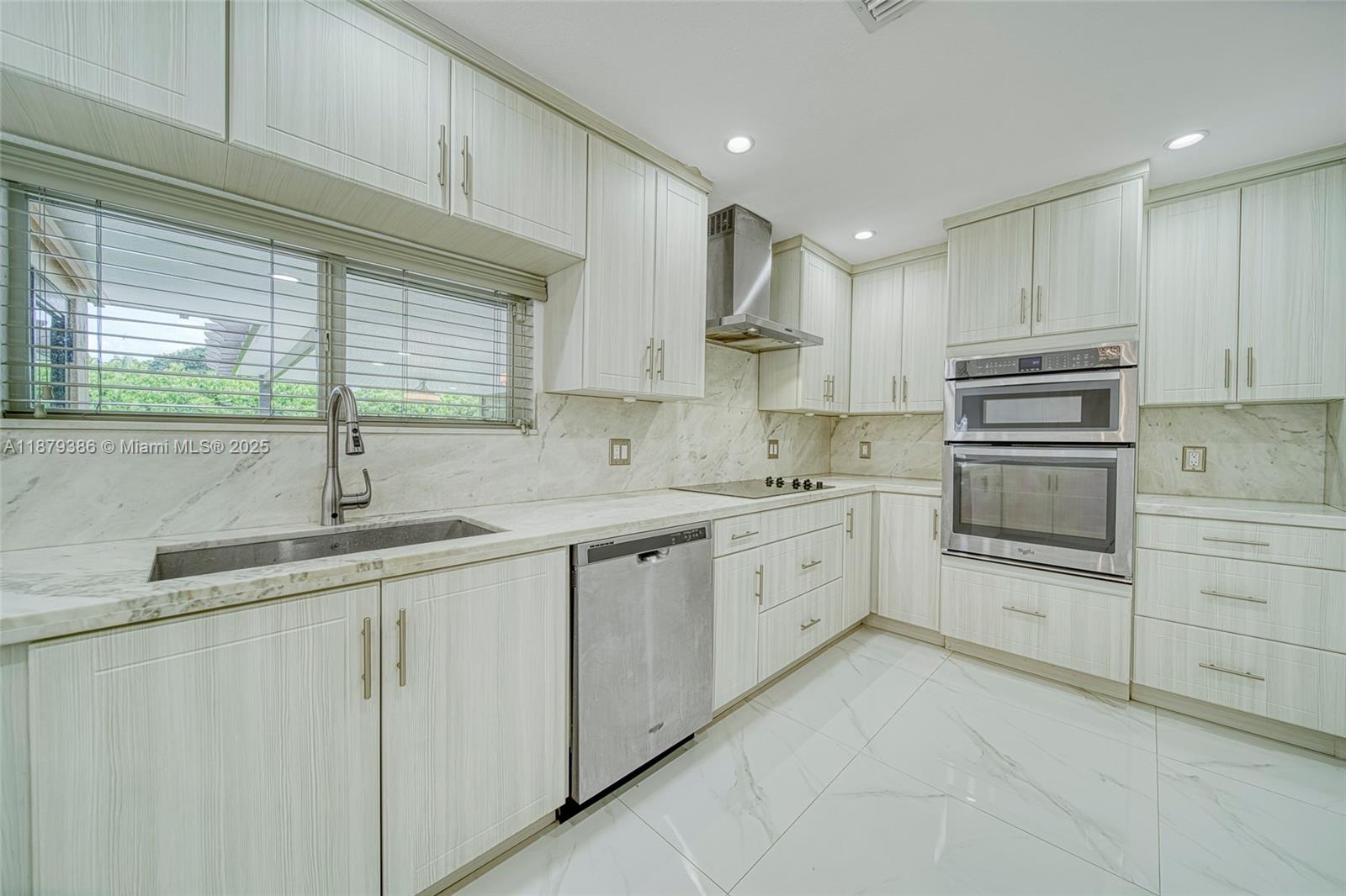 DRIFTWOOD PLAZA ADD - Residential Lease