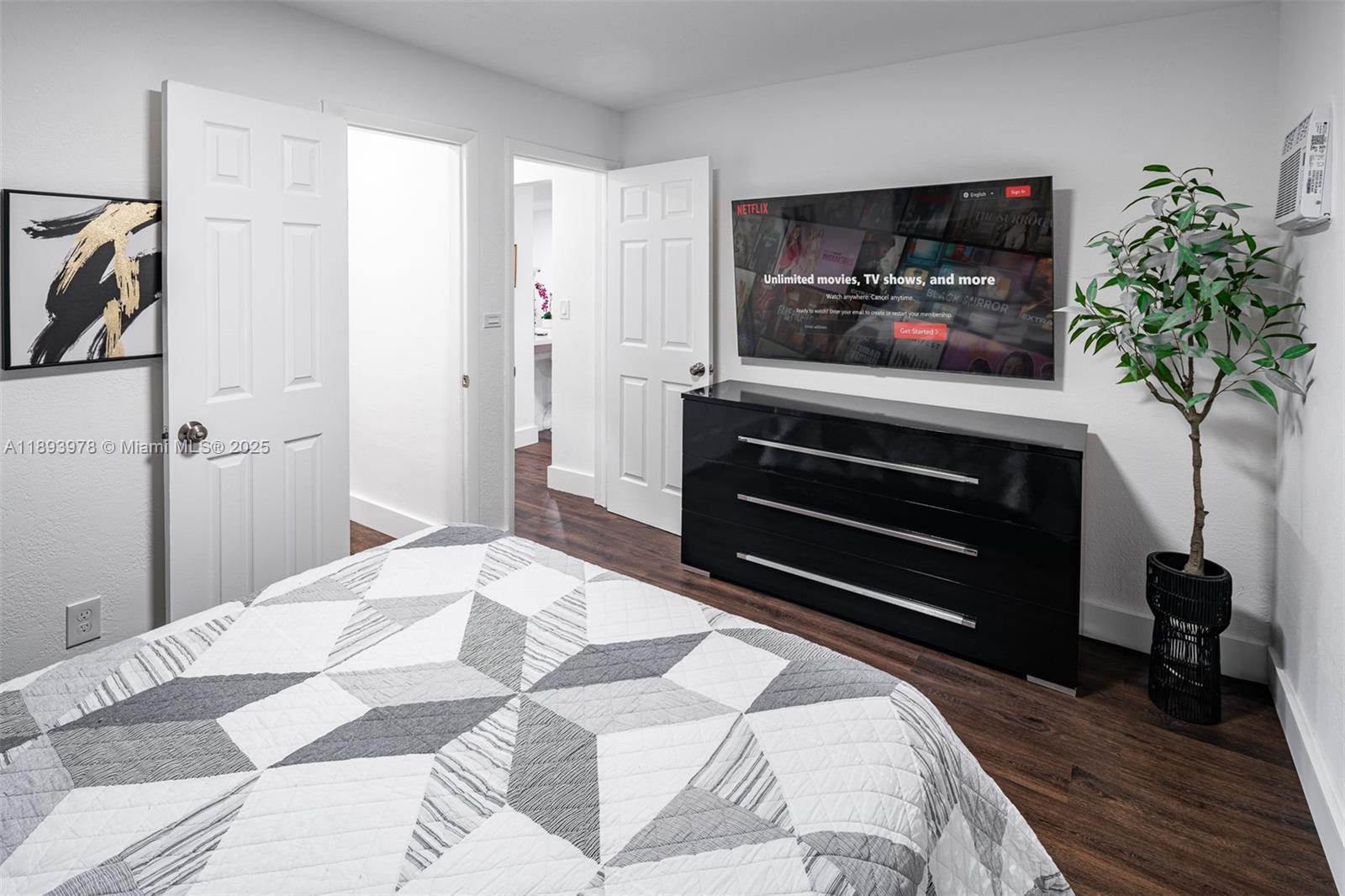 BISC SHORES CORR PLAT - Residential Income