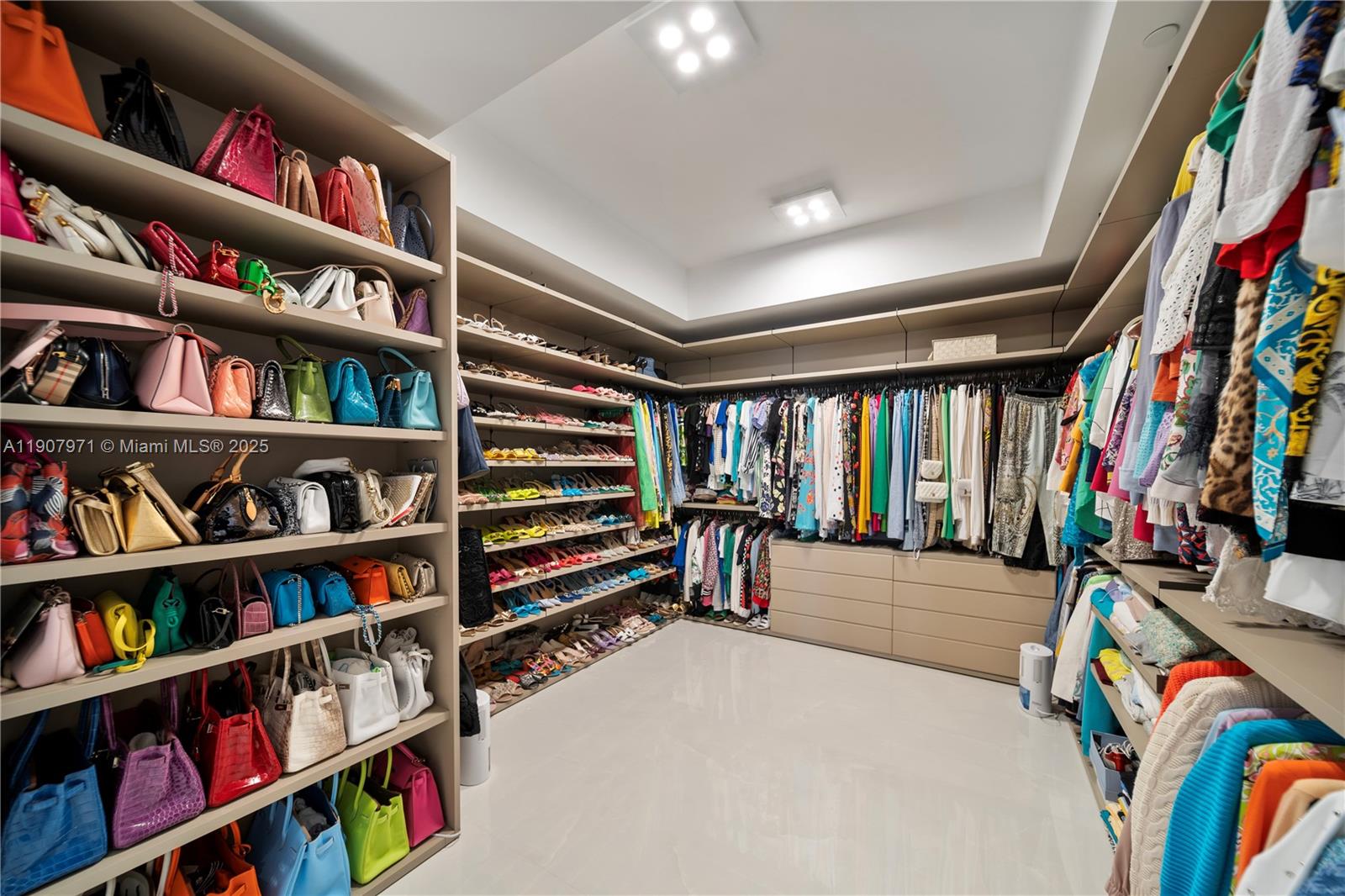 ST REGIS BAL HARBOUR - Residential