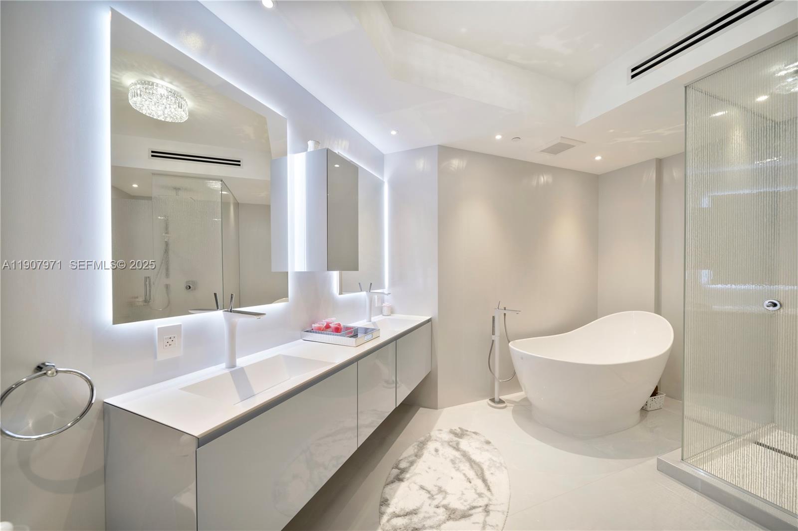 ST REGIS BAL HARBOUR - Residential